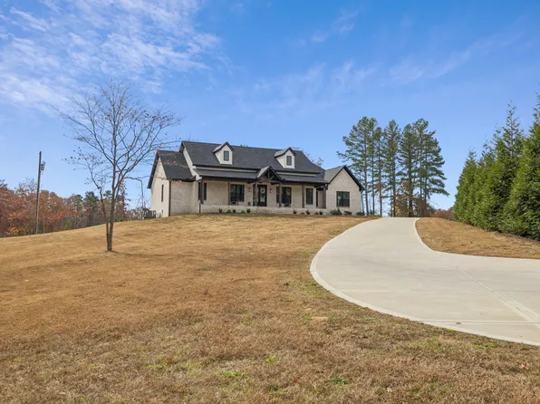 130 Saddlebrook Dr, Hohenwald, TN 38462