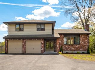 170 Russell St, Woburn, MA 01801