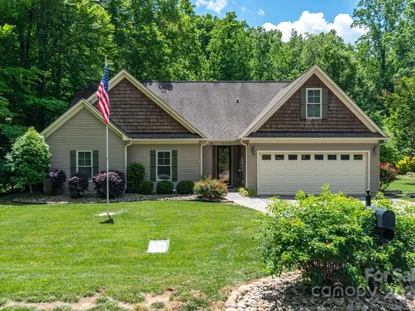 6398 Winding Creek Ln, Denver, NC 28037
