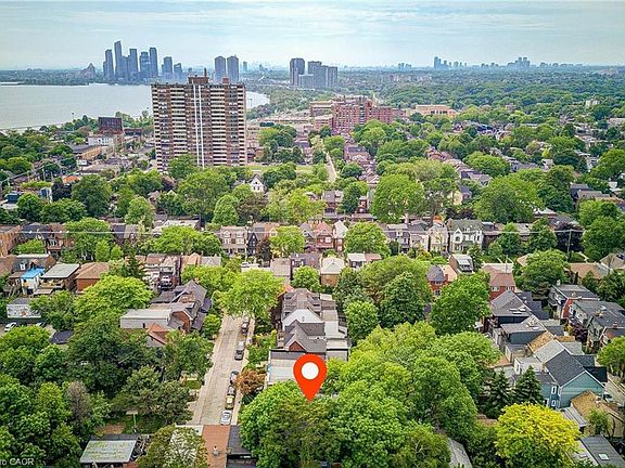 5th image of 10 Saunders Ave