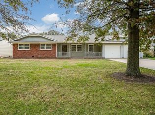 821 E 3rd St, Douglass, KS 67039