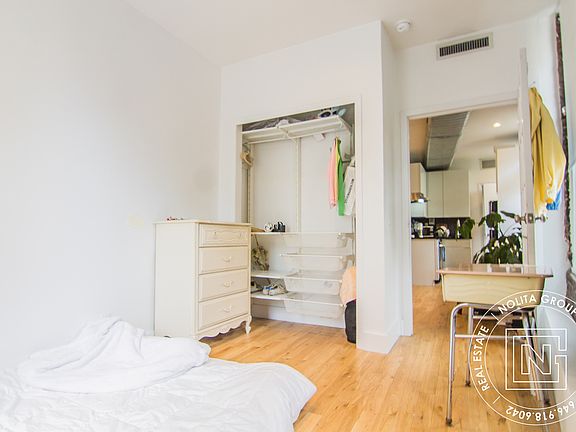 5th image of 58 Kenmare St #4S