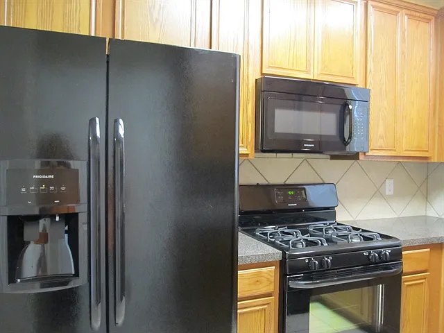 10243 W Palm Lake Dr — Photo 2