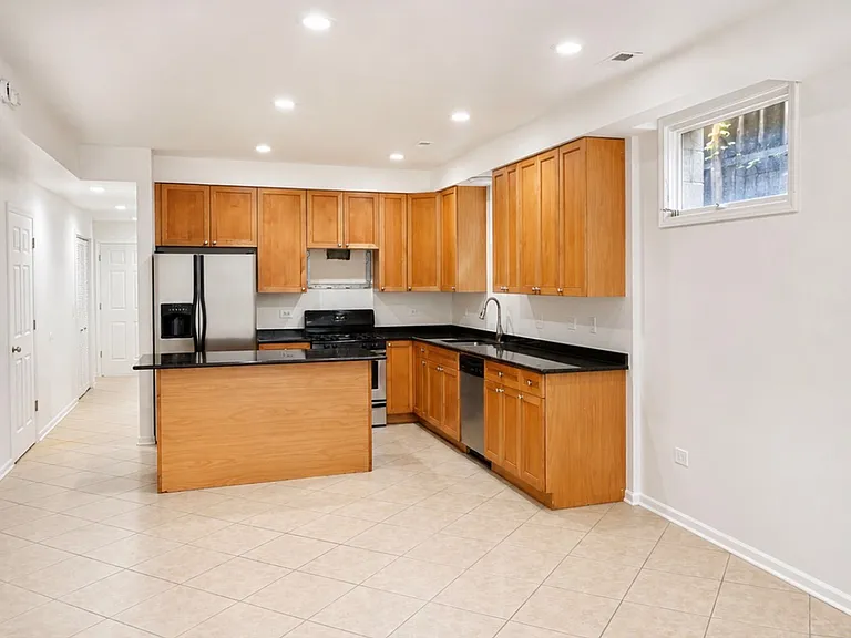 GS 7410 Winchester Flats — Photo 9