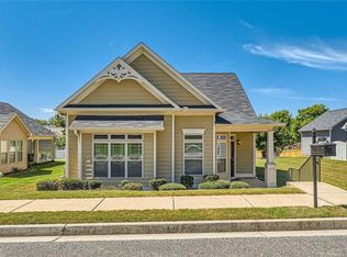 73 Majestic Dr, Newnan, GA 30265