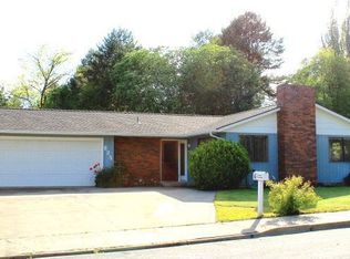 825 SW Crestview St, Pullman, WA 99163