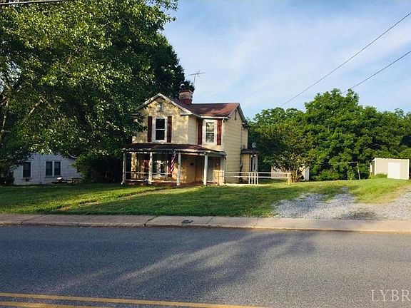 3rd image of 729 College St