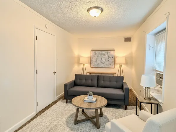 8921-25 Frankford Ave #3C, Philadelphia, PA 19136