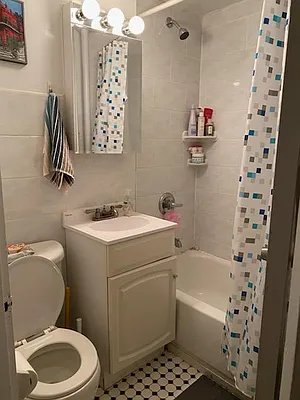 Rented by Point NYC | media 17