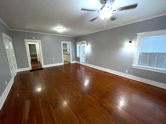 2nd image of 2325 E 2nd St #2322