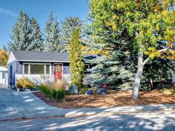 340 S 86th Ave SE, Calgary, AB T2H 1N7