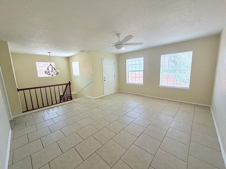 6125 Rosetree Pl NE — Photo 24