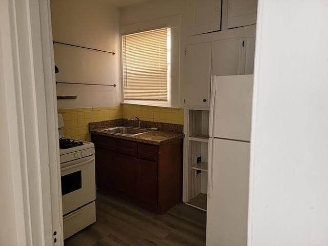 1st image of 3160 24th St #6