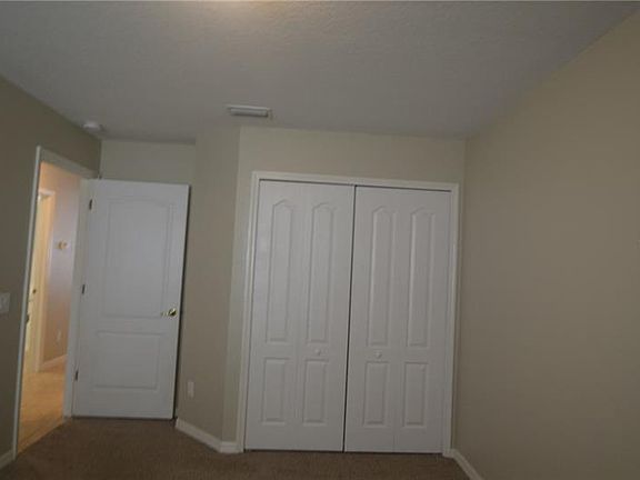 2nd image of 19030 Fishermans Bend Dr