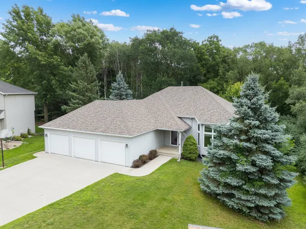 1241 Baird Ln NE, Rochester, MN 55906