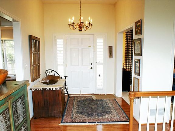 2nd image of 6847 Rose Glen Dr