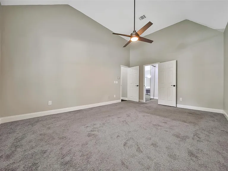 11 Windledge Pl — Photo 18