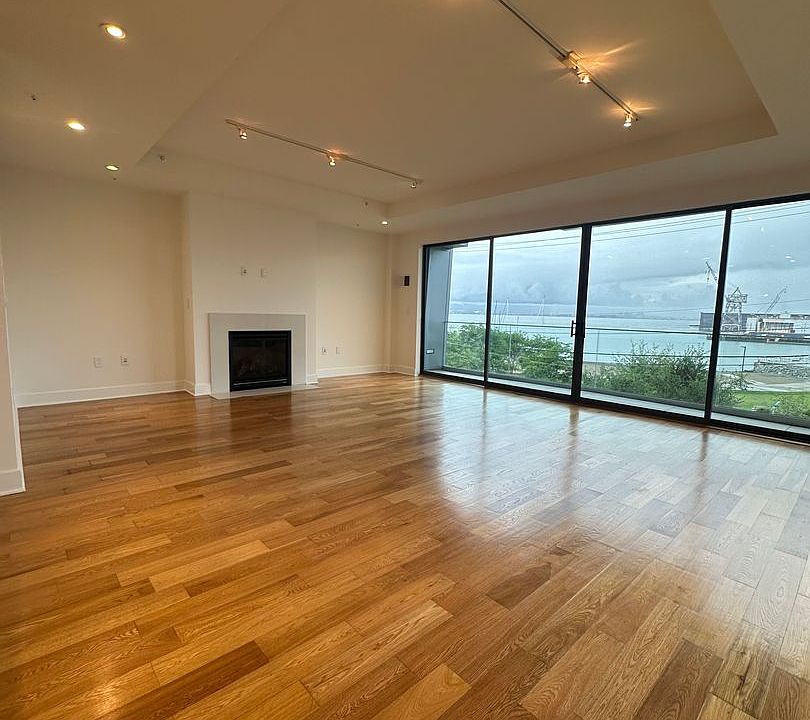 1st image of 550 18th St APT 304