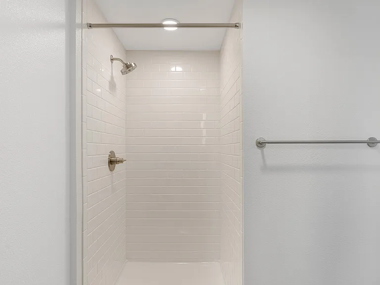 615 Keawe St — Photo 13