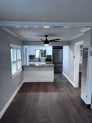 Modern Bungalow Located Blocks from Crescent Bay Beach-In Unit Laundry Included Photo 1