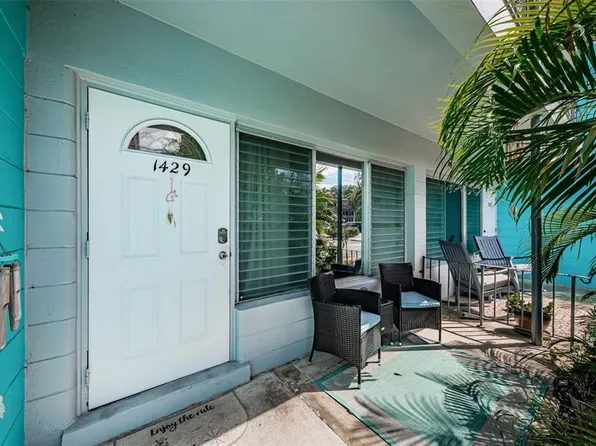 4325 58th Way N APT 1429, Kenneth City, FL 33709