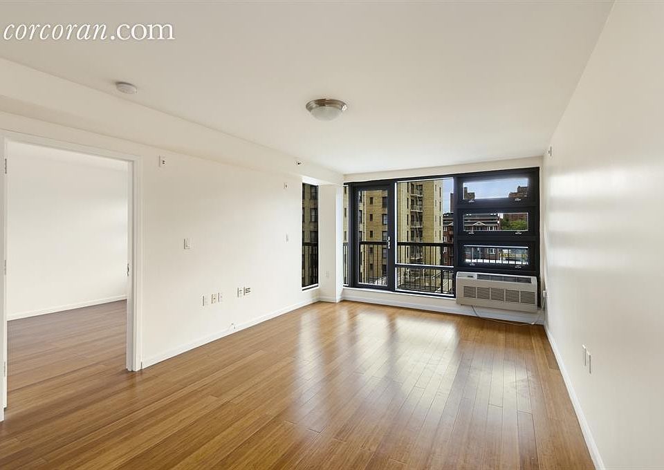 1st image of 2332 31st Dr APT 5R