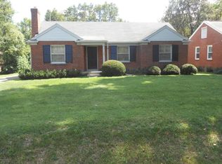 303 Lotis Way, Brownsboro Village, KY 40207