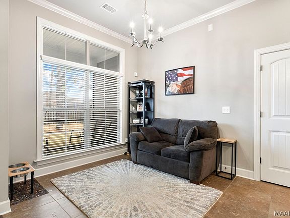 2nd image of 9448 Crescent Lodge Dr