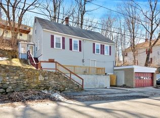 165 Greenwood St, Gardner, MA 01440