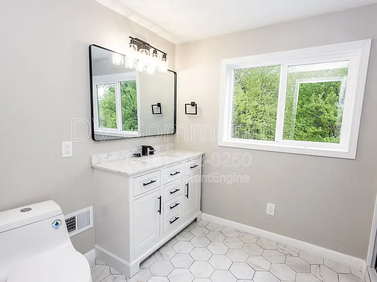29396 Detroit Rd — Photo 23