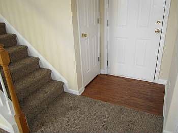 5th image of 904 Windcrest Ct