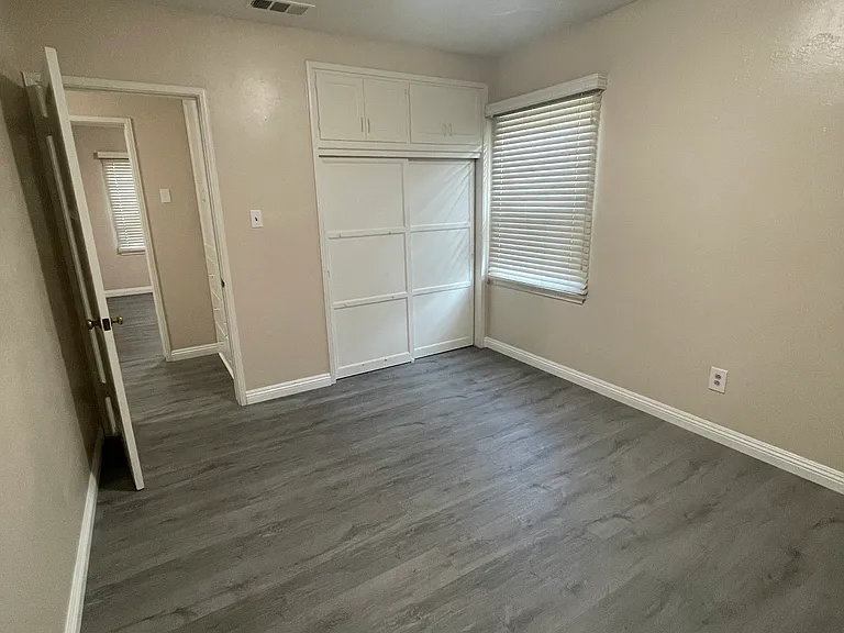 2303 Belle St — Photo 17