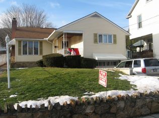 431 Vine St, Westernport, MD 21562