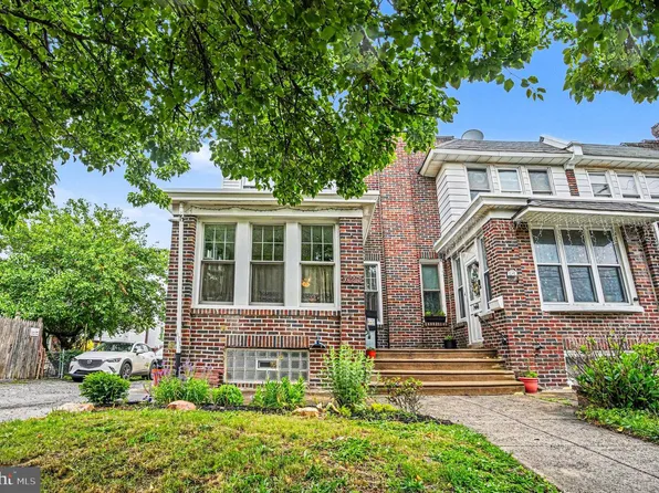 627 Roxborough Ave, Philadelphia, PA 19128