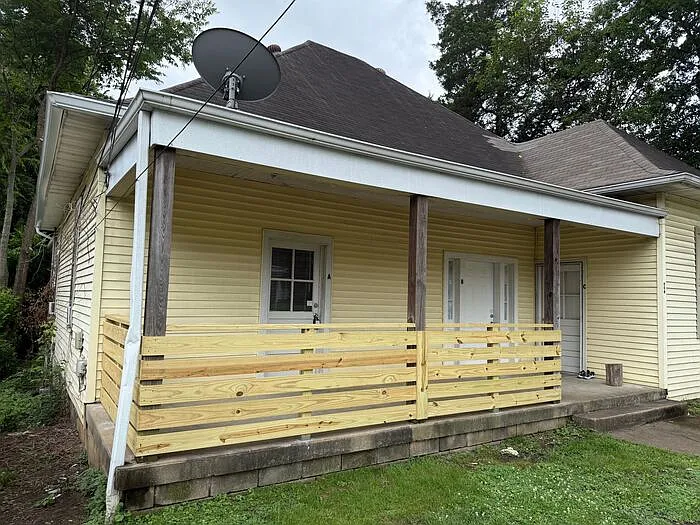 317 Elberta St #A — Photo 21