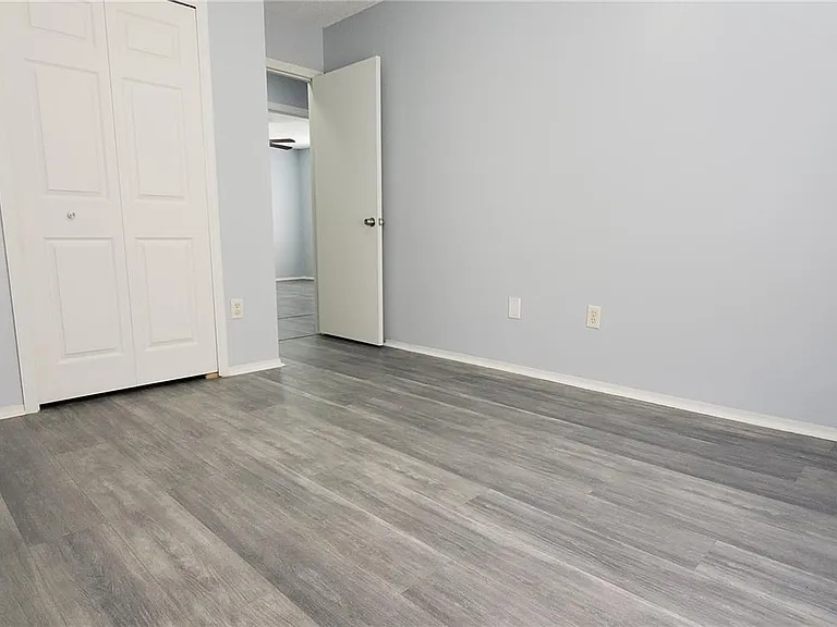 1661 Fluorshire Dr — Photo 29