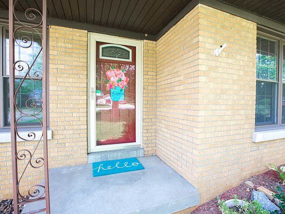 4th image of 6000 Lakeland Dr