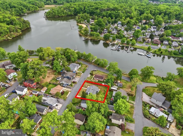 1816 Keymar Rd, Edgewater, MD 21037