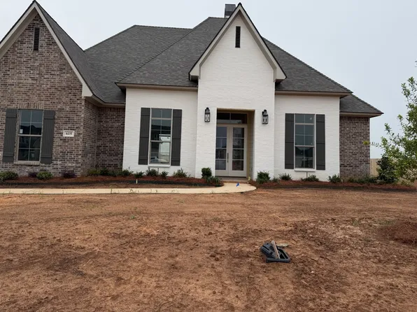 615 Danube Cir, Bossier City, LA 71111