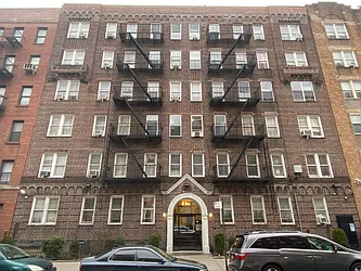 146 East 19th Street in Prospect Park South
