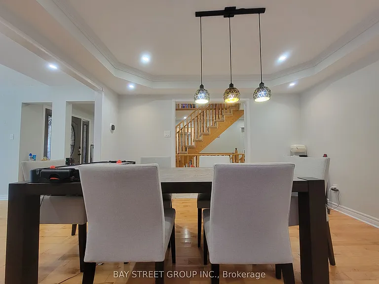98 Brookeview Dr — Photo 4