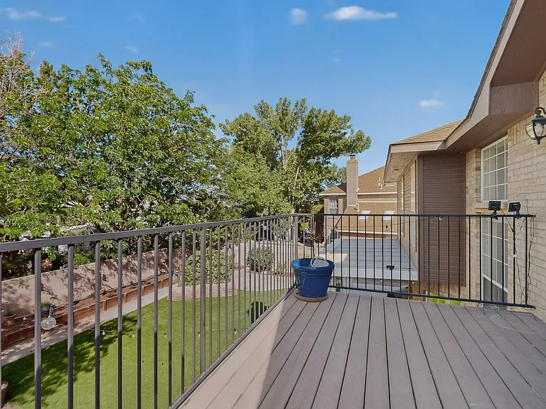 7504 Rio Salado Ct NW — Photo 41