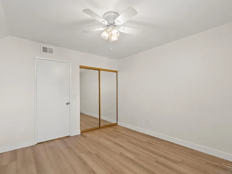 6171 Rancho Mission Rd #208 — Photo 27