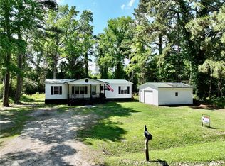 200 Caldonia Dr, Lumberton, NC 28358