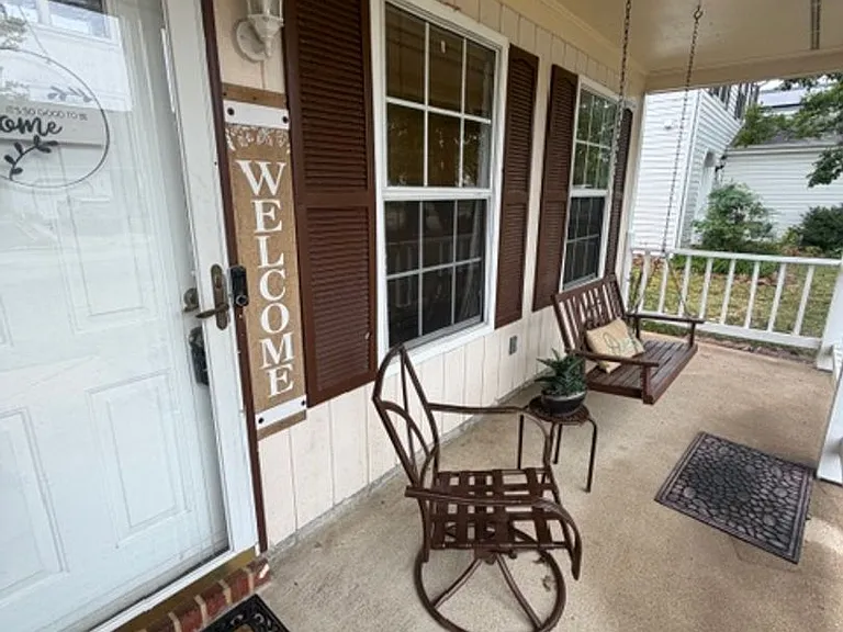 2245 Speckled Rock Ln — Photo 3
