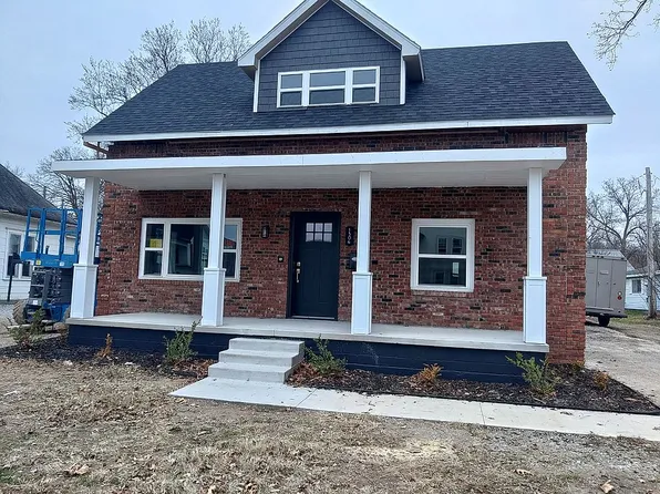 1304 Main St, Cassville, MO 65625