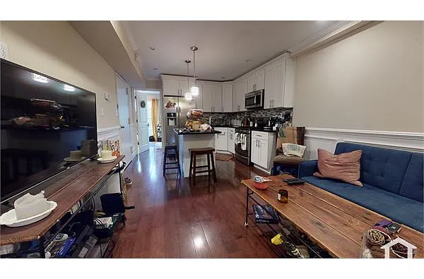 Building Photo - 1236 S 17th St #3