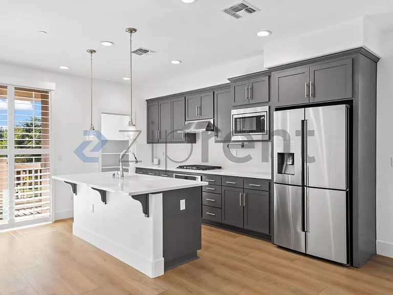 1311 S Milpitas Blvd — Photo 11