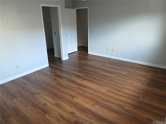 5th image of 322 Greendale Dr
