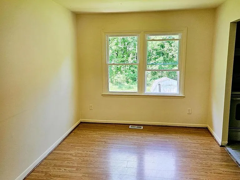 254 Cedarmere Cir — Photo 30